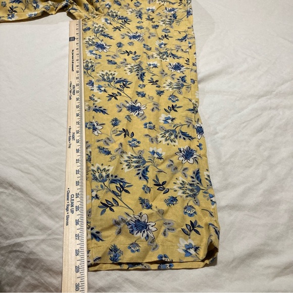 Coldwater Creek Linen Blend Yellow Pull On Pants with Blue Floral Design - Picture 6 of 15